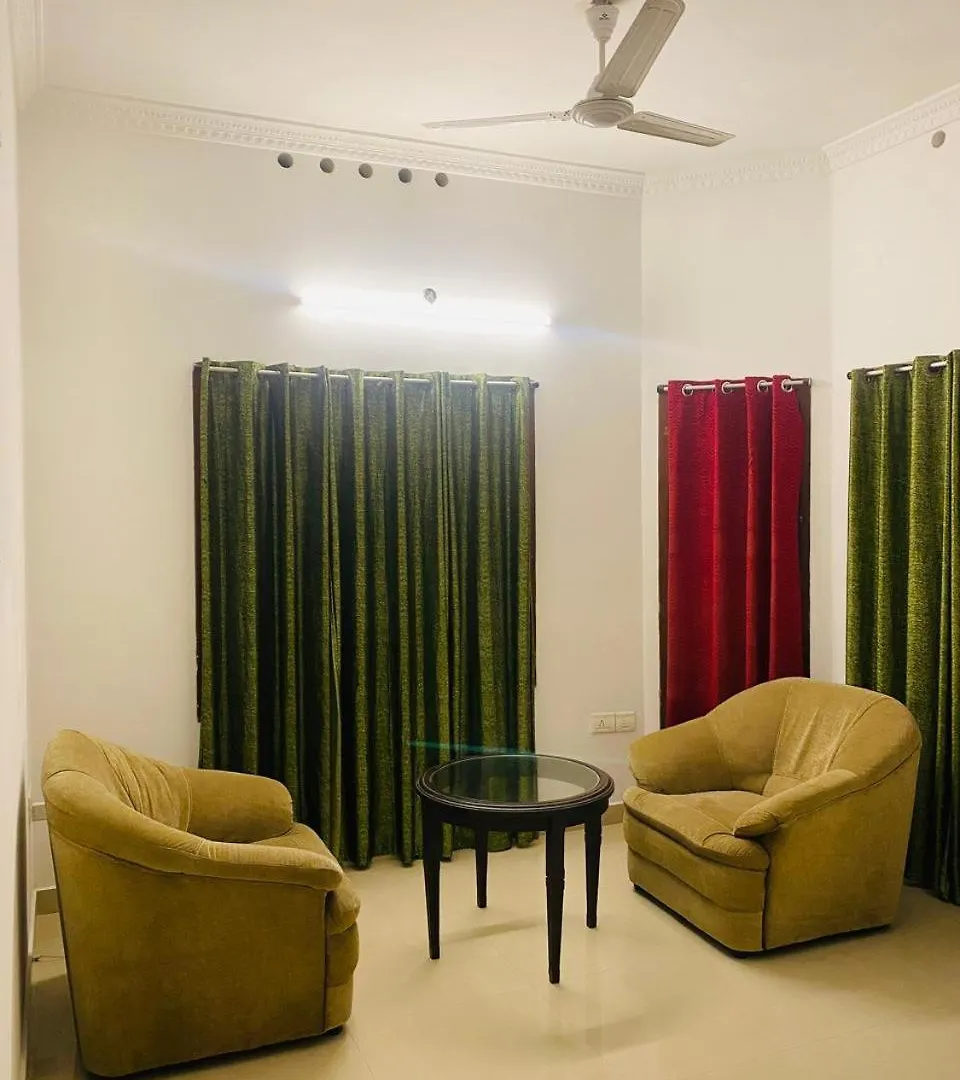 Comodita Residence Kochi 0*,  الهند
